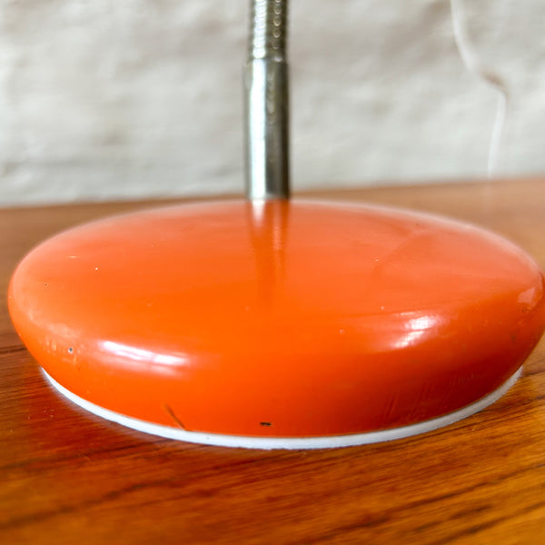 ORANGE METAL TABLE LAMP