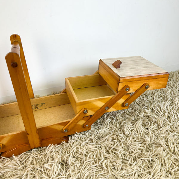 CANTILEVER SEWING BOX WITH HANDLE