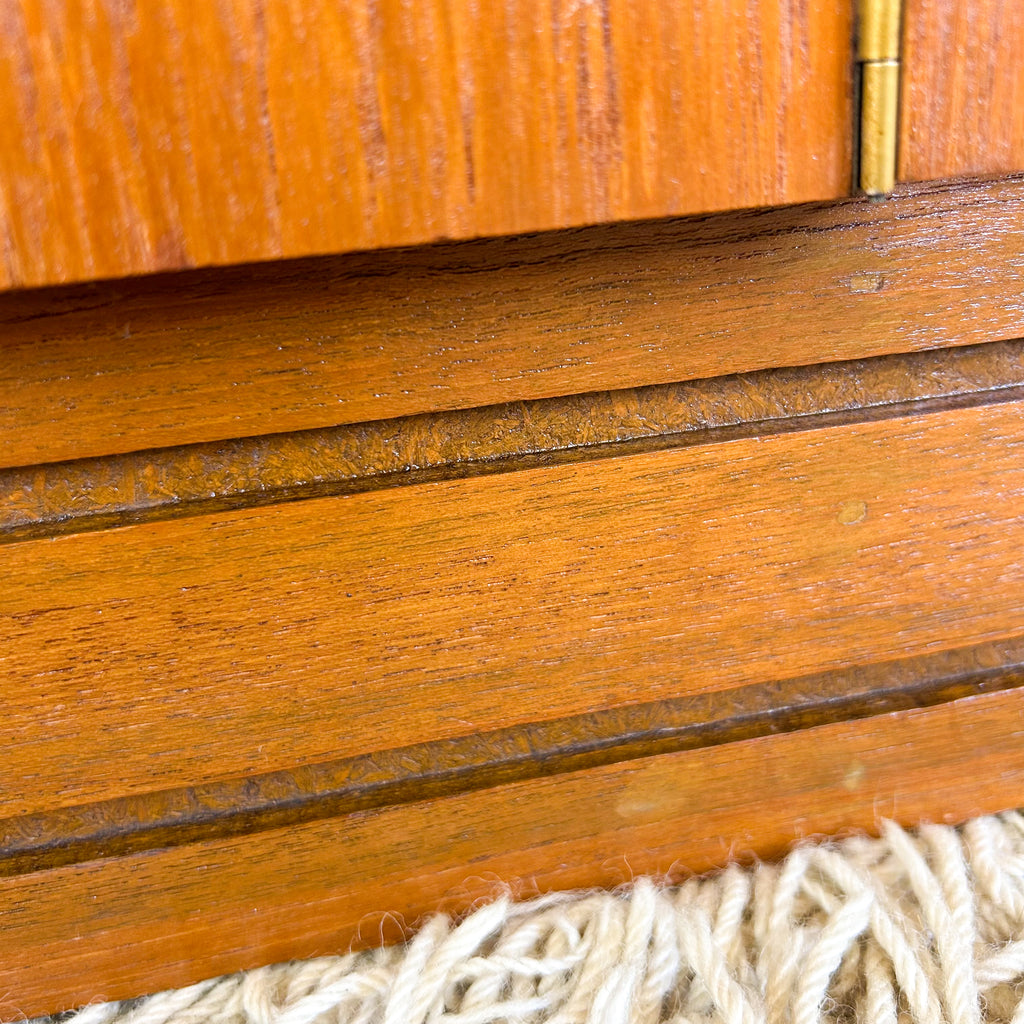 1970s SIDEBOARD