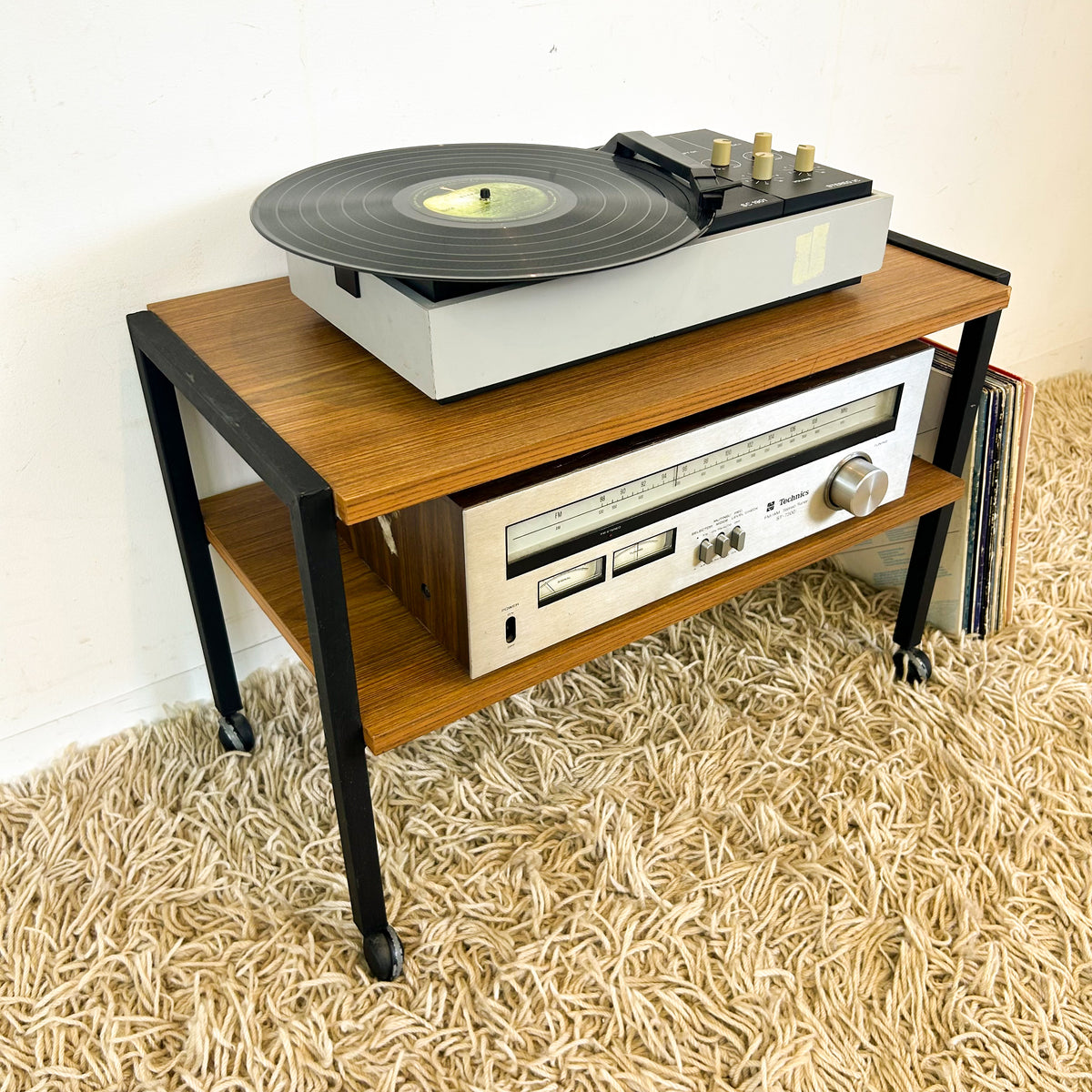 TV / STEREO TROLLEY