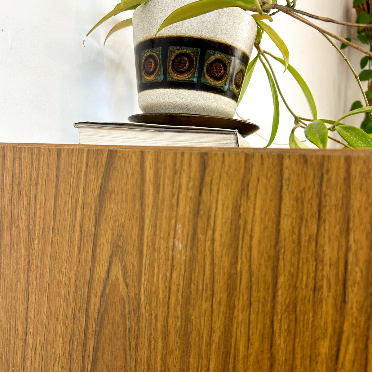 EAGLE REMAC BEDSIDE DRAWERS