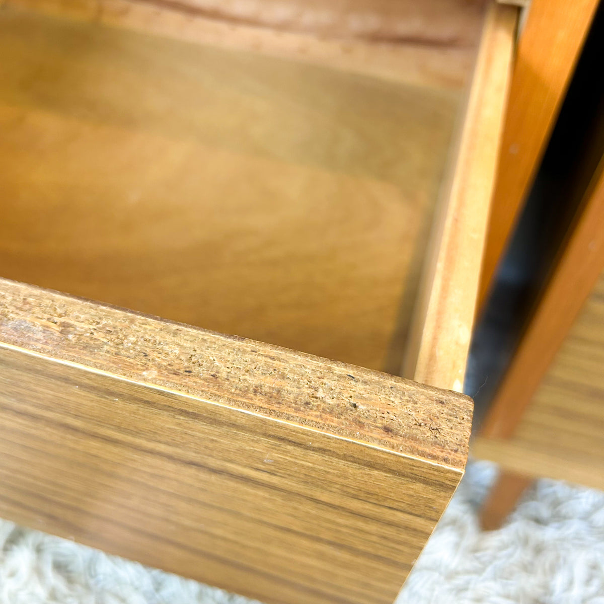 EAGLE REMAC BEDSIDE DRAWERS