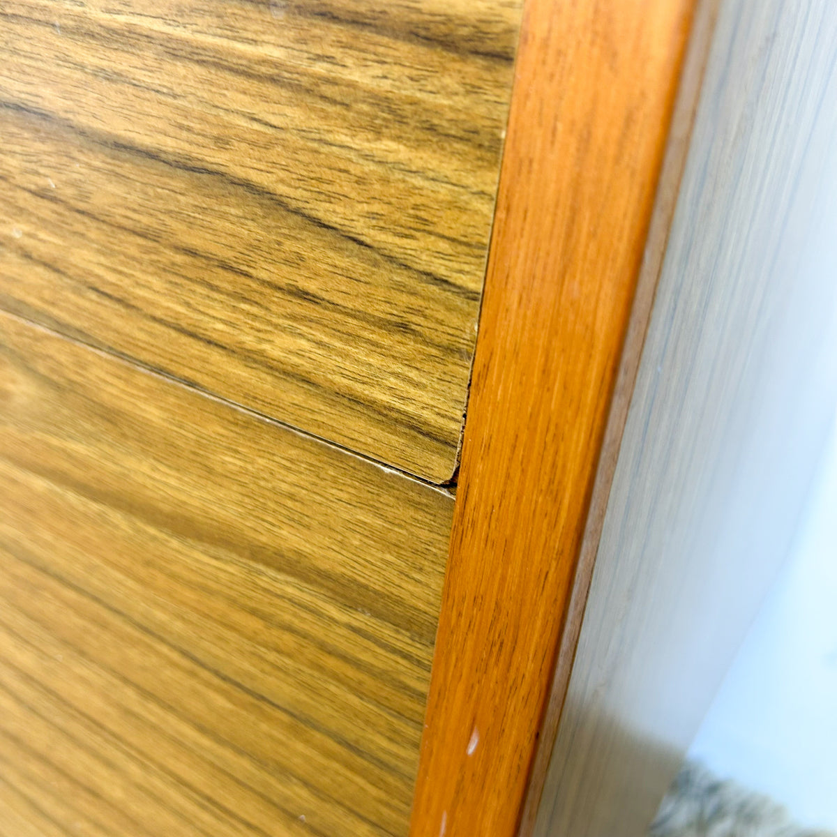 EAGLE REMAC BEDSIDE DRAWERS