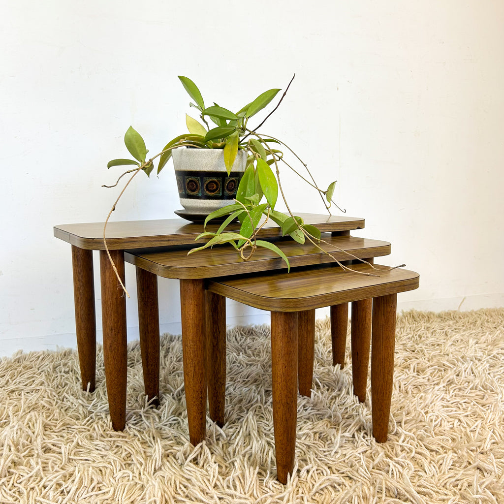 LAMINATE NESTING SIDE TABLES