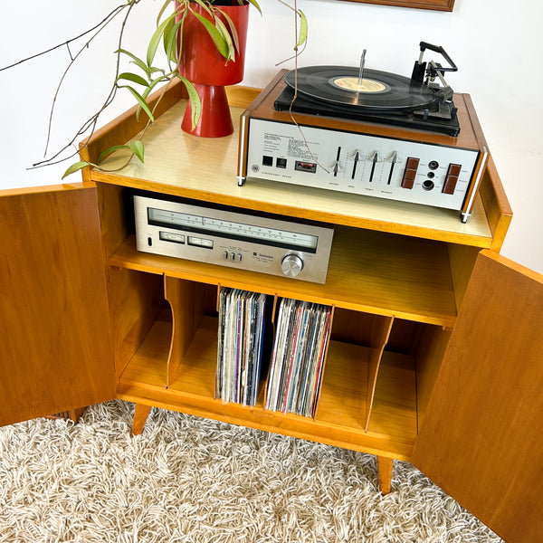 1950s STEREO CABINET