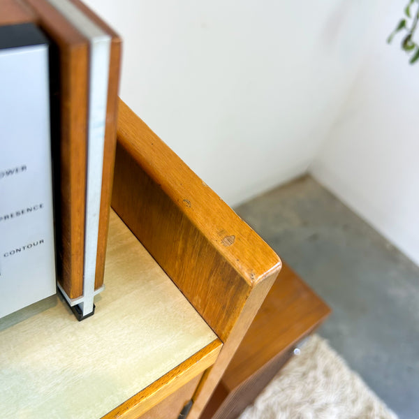 1950s STEREO CABINET