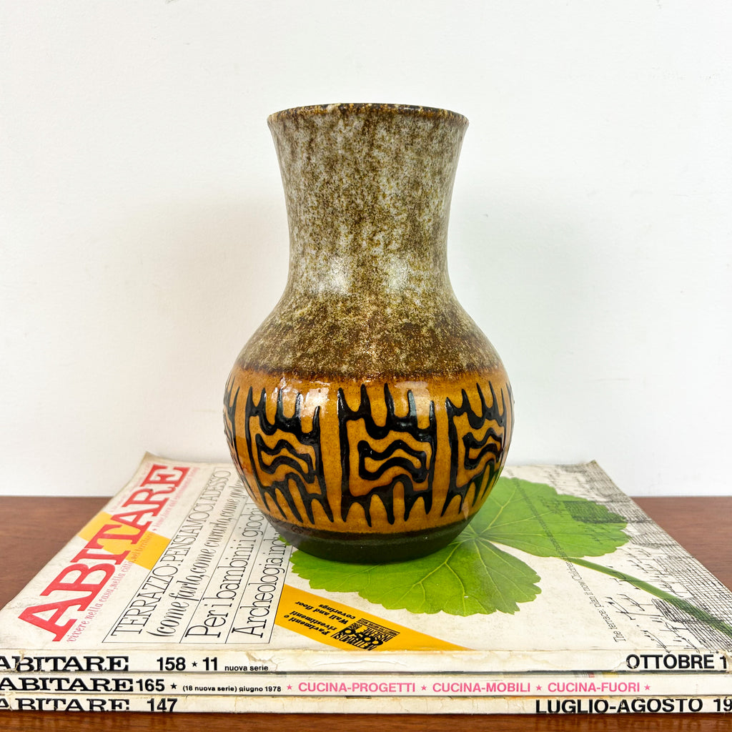 WEST GERMAN POTTERY VASE 424-24 DUMLER & BREIDEN - HEY JUDE WORKSHOP • Vintage furniture & objects Melbourne
