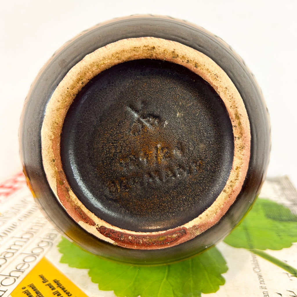 WEST GERMAN POTTERY VASE 424-24 DUMLER & BREIDEN - HEY JUDE WORKSHOP • Vintage furniture & objects Melbourne