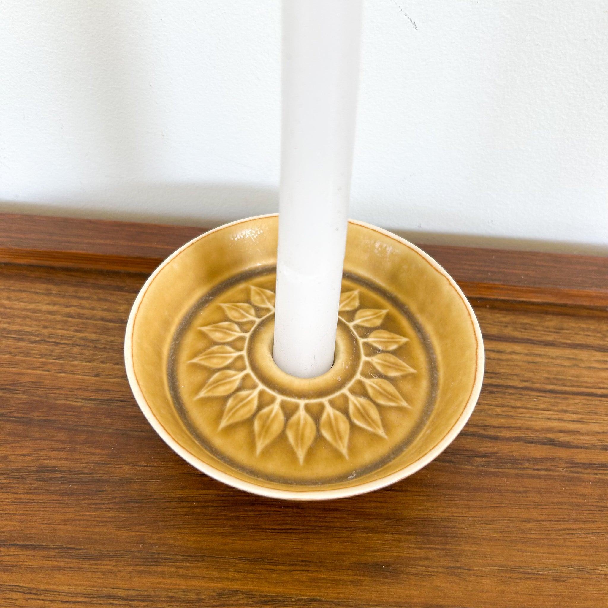 QUISTGAARD RELIEF CANDLE HOLDER