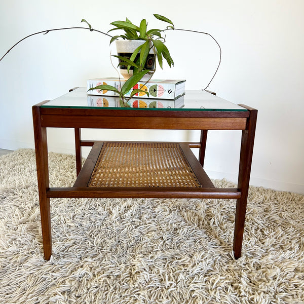 COFFEE TABLE WITH CANE MAGAZINE RACK