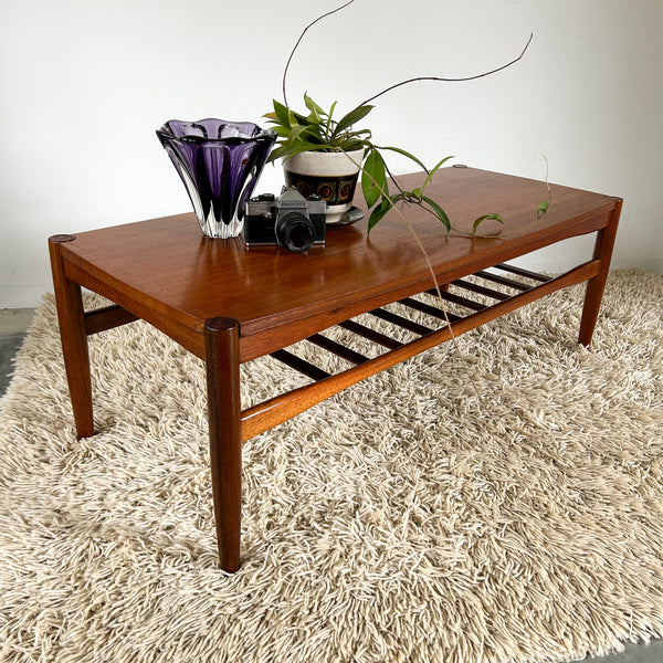 DANISH DELUXE FLIP TOP COFFEE TABLE