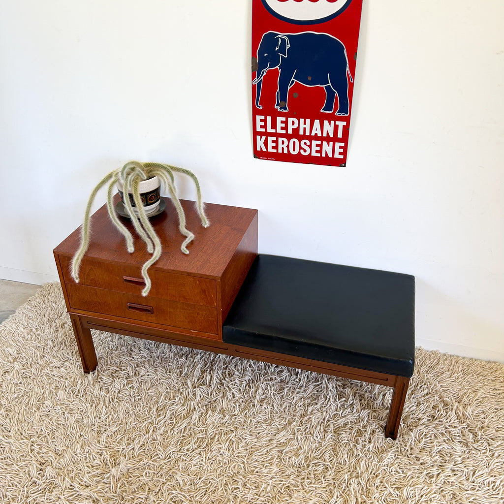 GAINSBOROUGH TELEPHONE TABLE