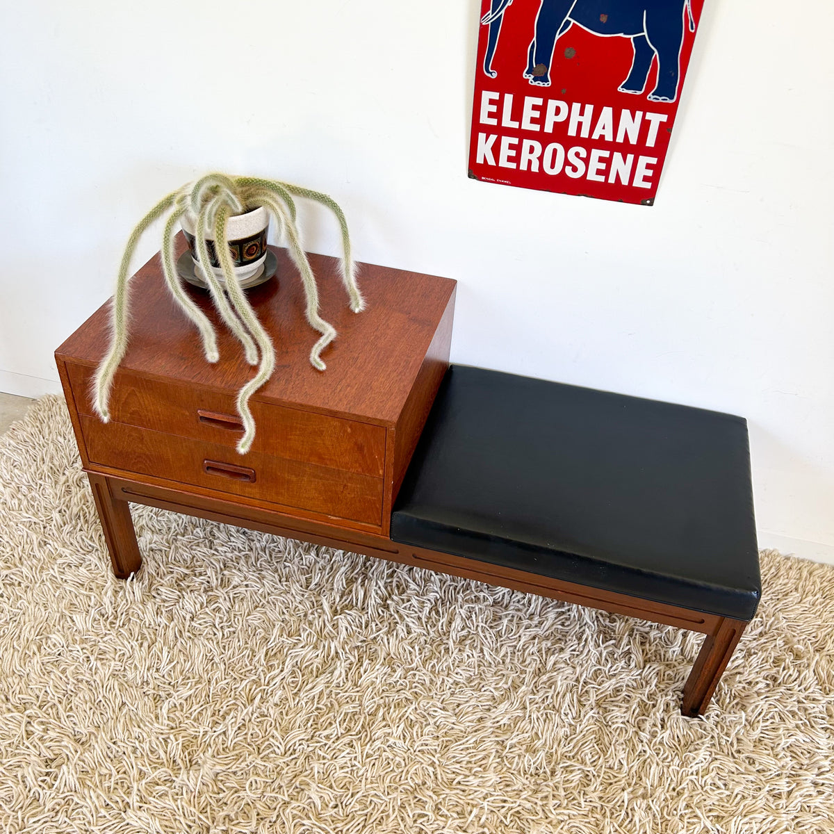 GAINSBOROUGH TELEPHONE TABLE