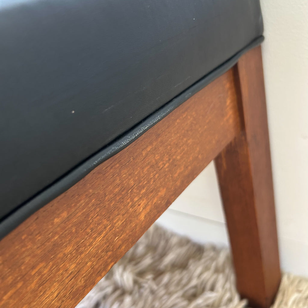 GAINSBOROUGH TELEPHONE TABLE