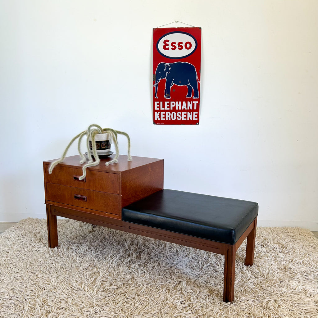 GAINSBOROUGH TELEPHONE TABLE