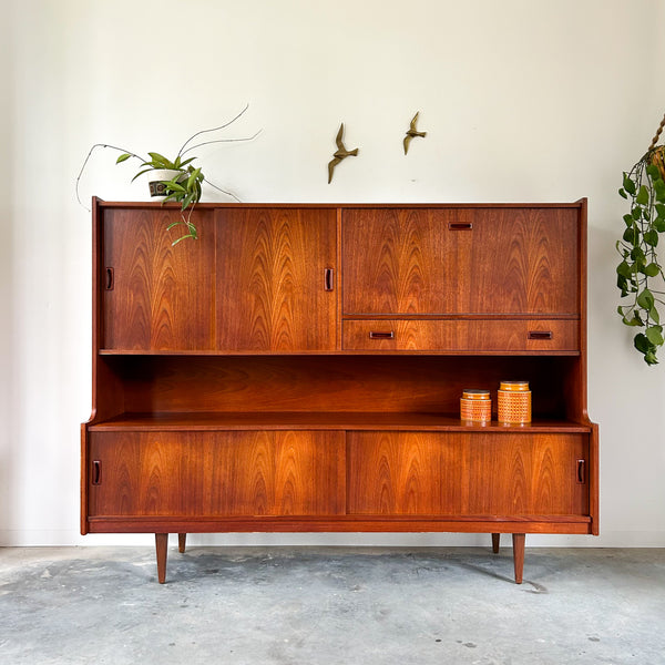 GAINSBOROUGH SIDEBOARD COCKTAIL CABINET