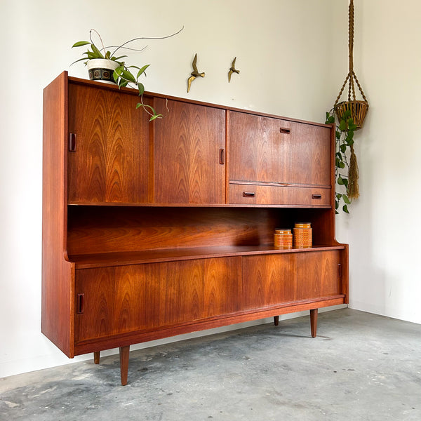 GAINSBOROUGH SIDEBOARD COCKTAIL CABINET