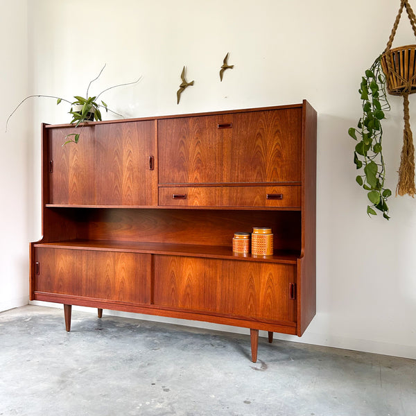 GAINSBOROUGH SIDEBOARD COCKTAIL CABINET