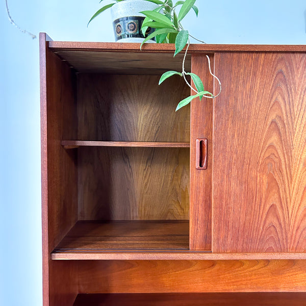 GAINSBOROUGH SIDEBOARD COCKTAIL CABINET