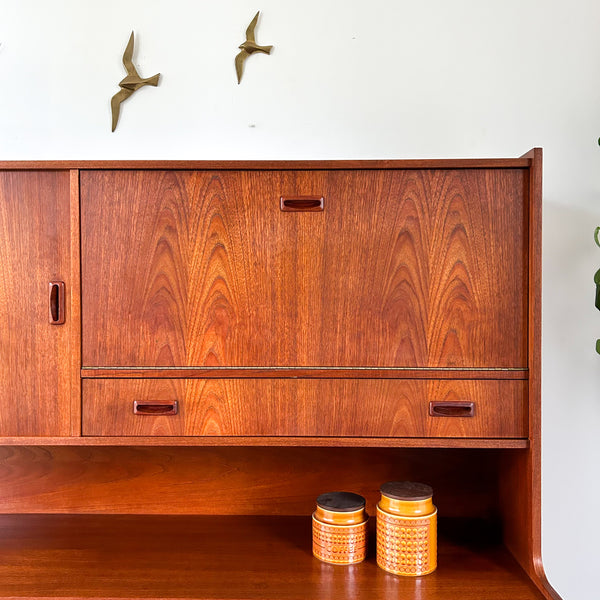 GAINSBOROUGH SIDEBOARD COCKTAIL CABINET