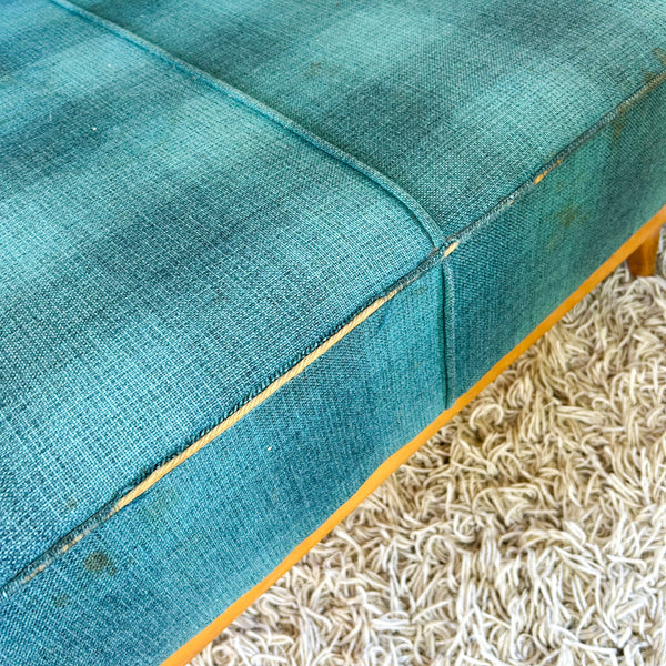 1950s DAY BED CORNER LOUNGE