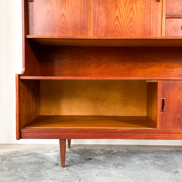 GAINSBOROUGH SIDEBOARD COCKTAIL CABINET