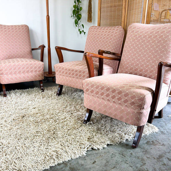 MODULAR LOUNGE SUITE