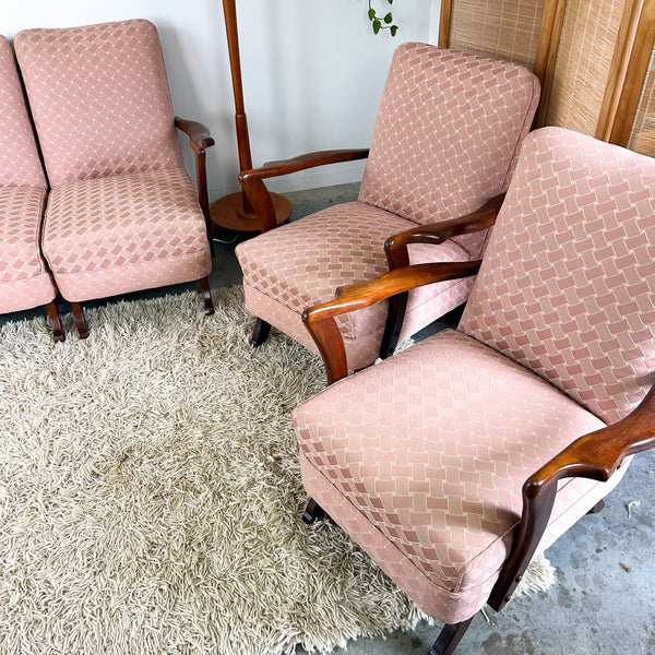 MODULAR LOUNGE SUITE