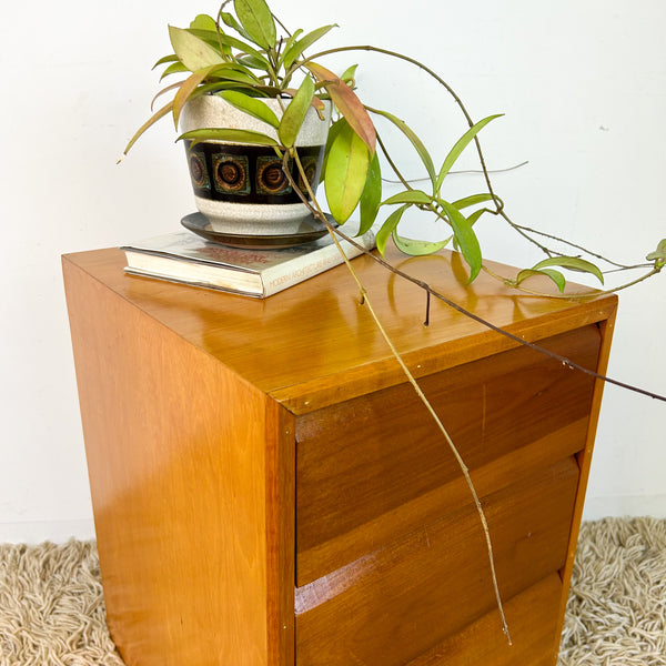 EASTGATE BEDSIDE DRAWERS