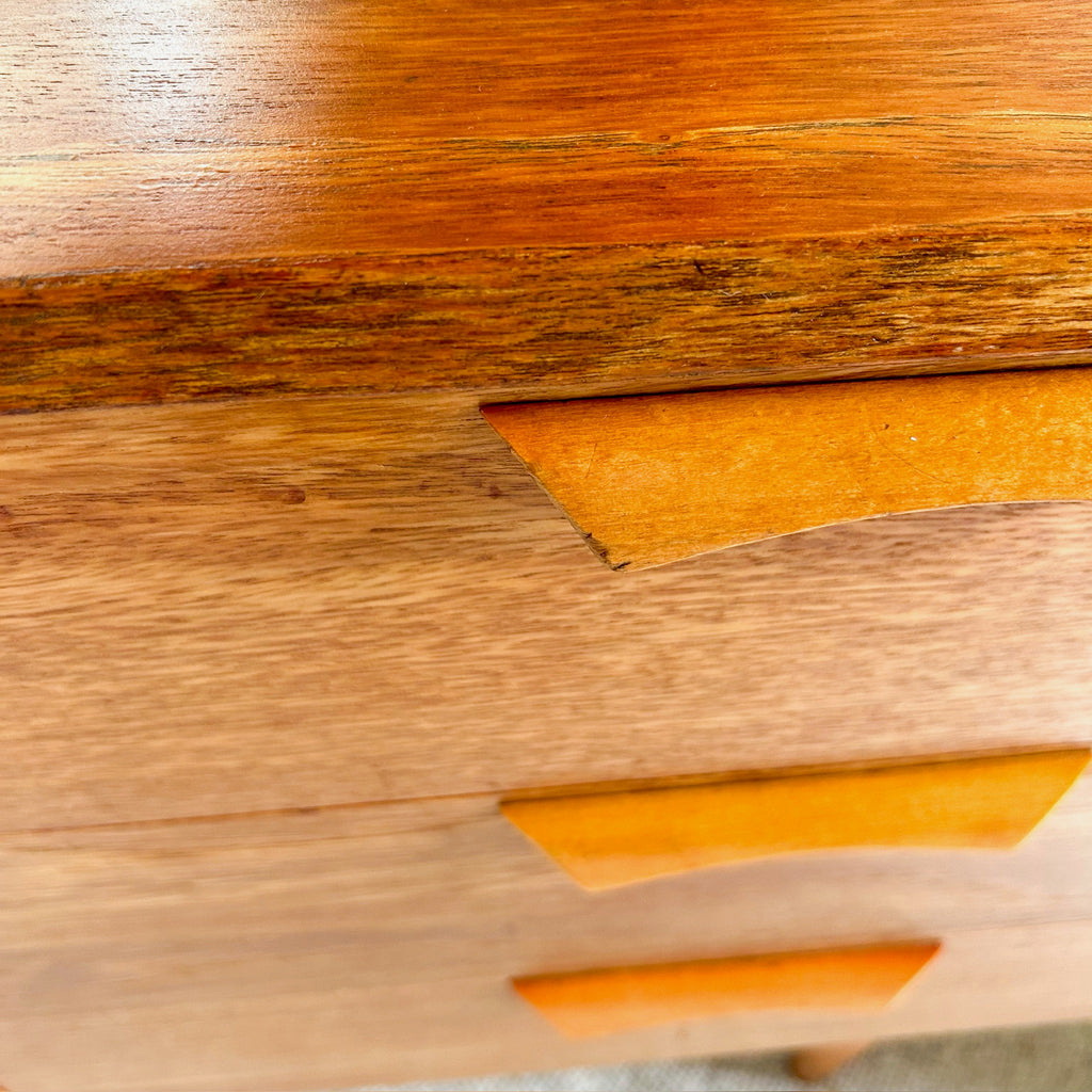 DRESSER DRAWERS WITH MIRROR