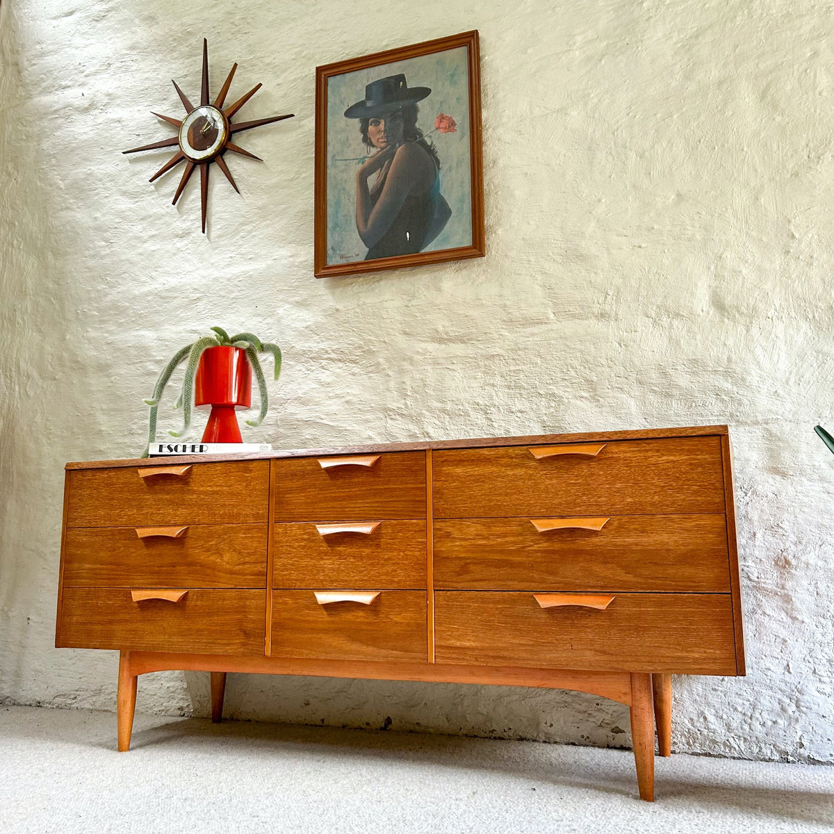 DRESSER DRAWERS WITH MIRROR