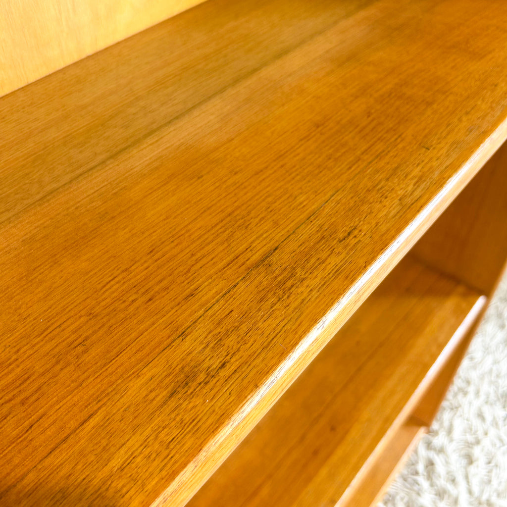 HARDWOOD BOOKCASE W DOVETAIL JOINERY