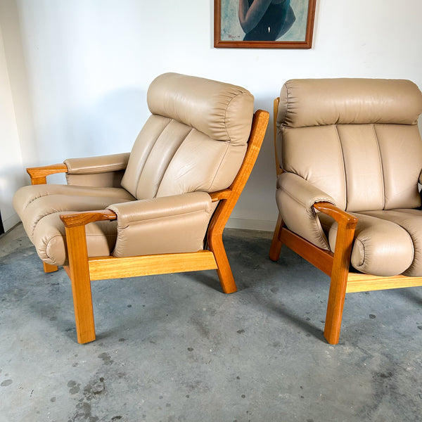 TESSA WELLINGTON LEATHER ARMCHAIRS