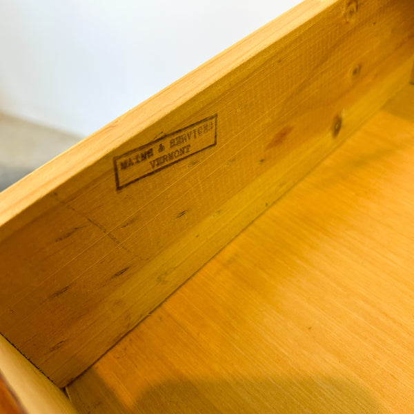 BEDSIDE TABLE (SINGLE)