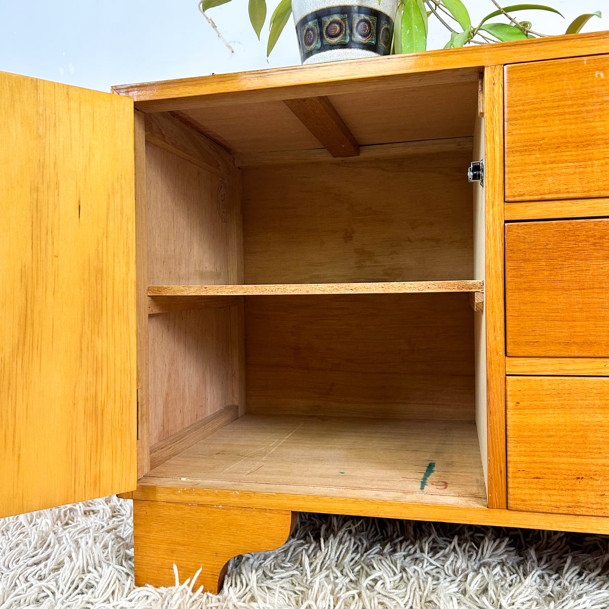 PETITE ART DECO SIDEBOARD CABINET