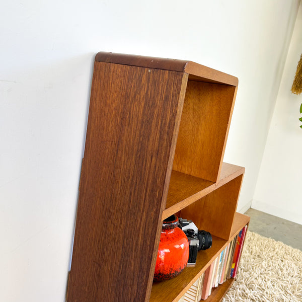 STEPPED BOOKCASE