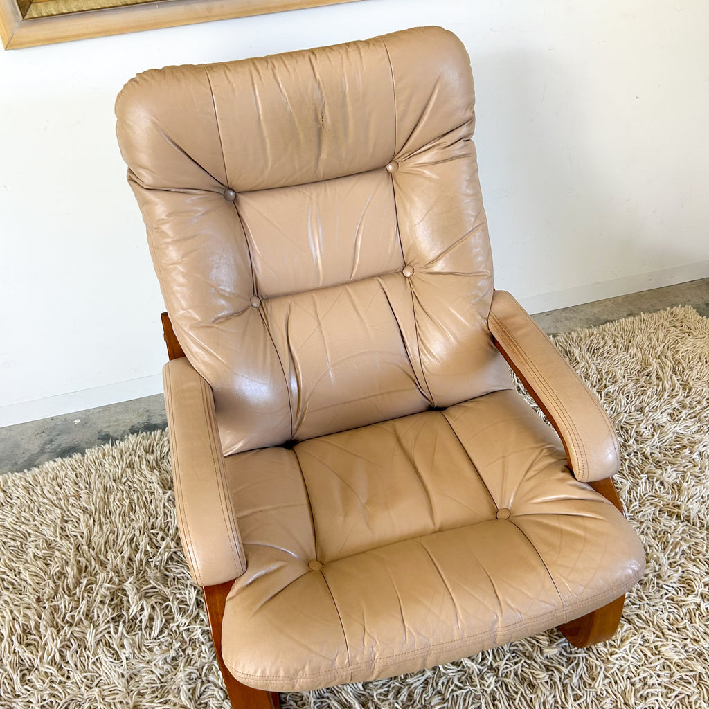 BEIGE LEATHER CANTILEVER ARMCHAIR #1