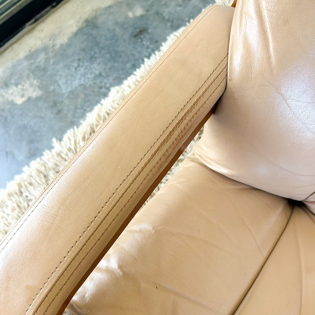 BEIGE LEATHER CANTILEVER ARMCHAIR #1
