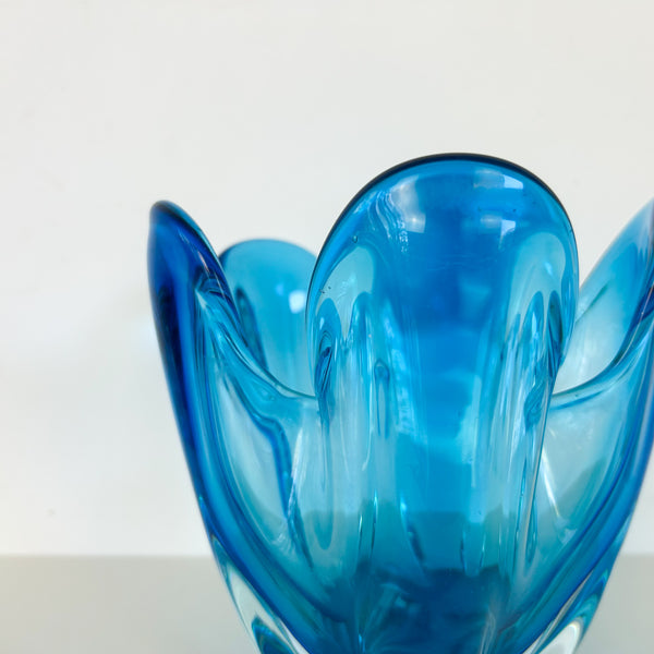 BLUE HANDKERCHIEF BOWL