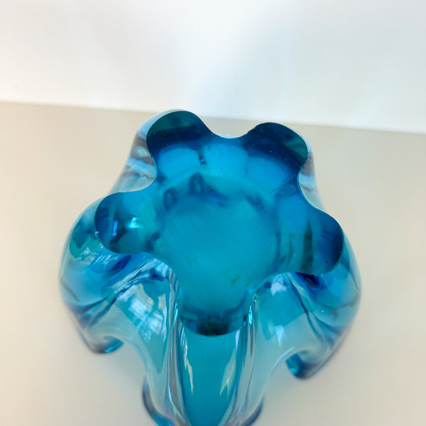 BLUE HANDKERCHIEF BOWL