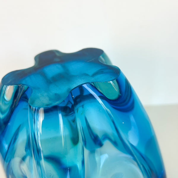 BLUE HANDKERCHIEF BOWL
