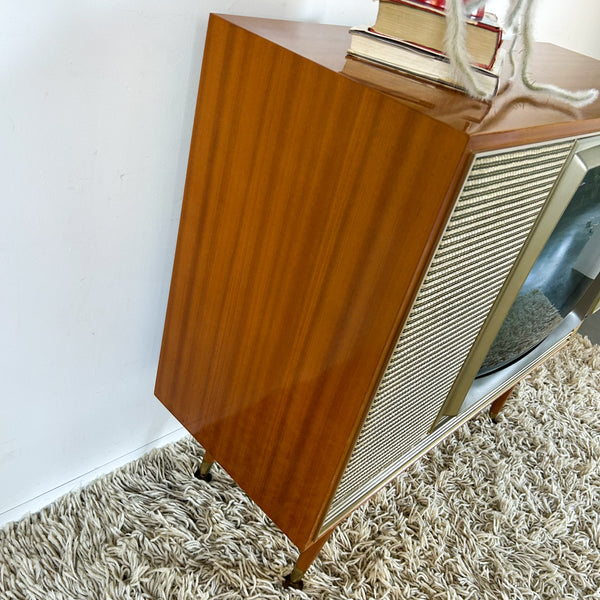 1963 KRIESLER POWER TUNE CLOCK MATIC TELEVISION