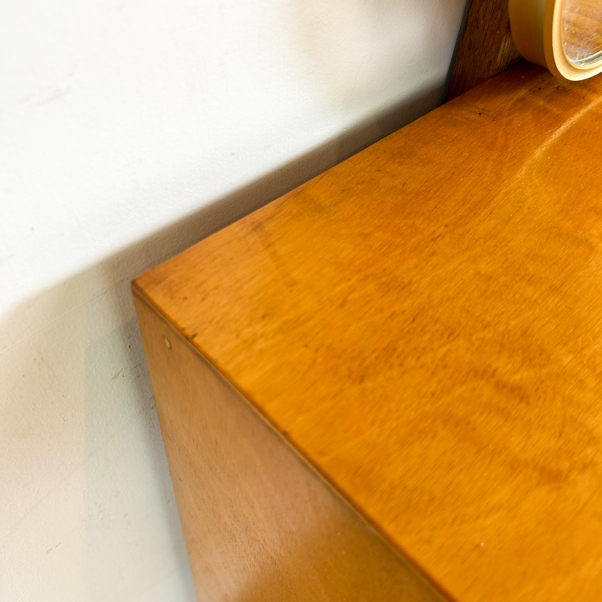 ALROB DRESSER DRAWERS WITH MIRROR