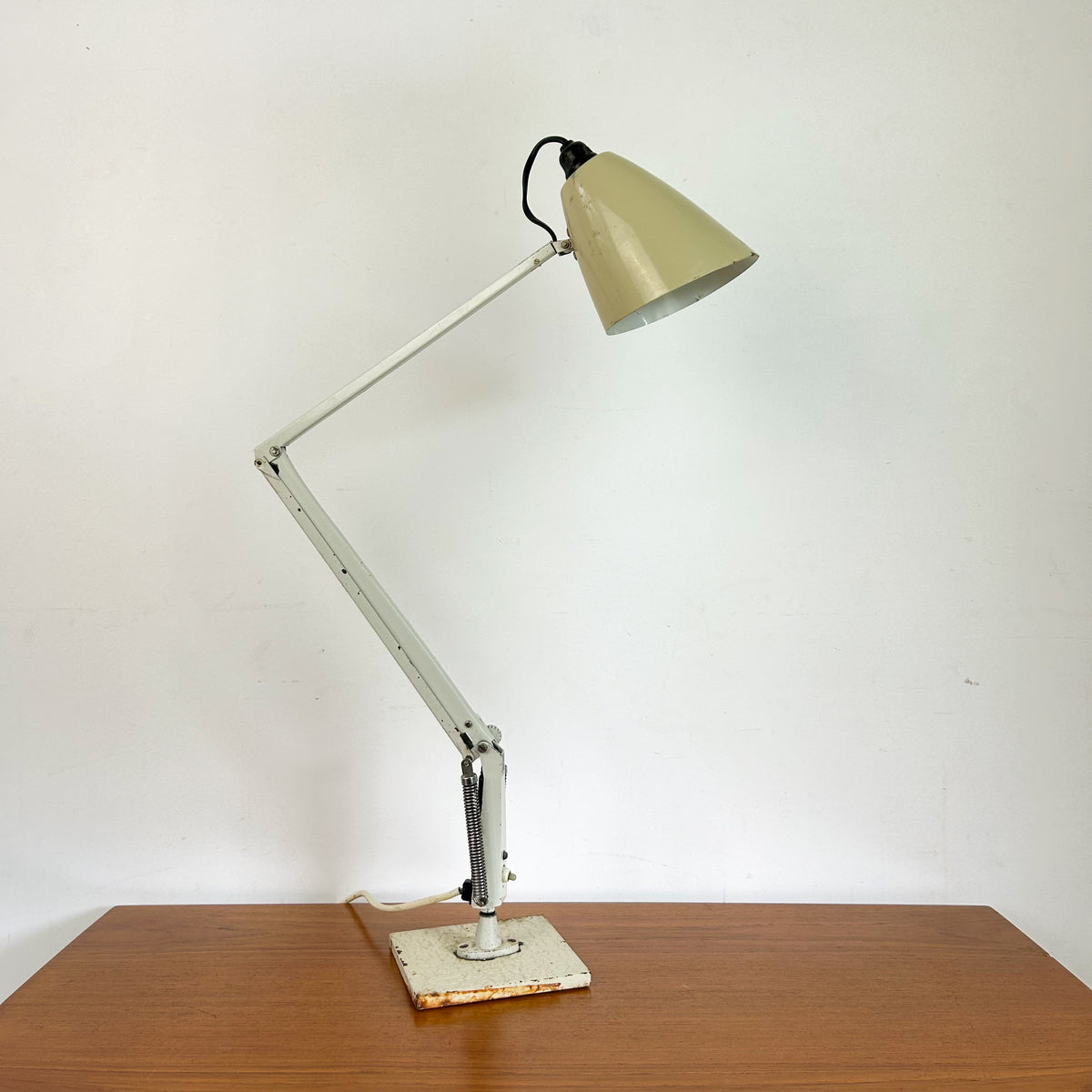 PLANET STUDIO K DESK LAMP CREAM - HEY JUDE WORKSHOP • Vintage furniture & objects Melbourne