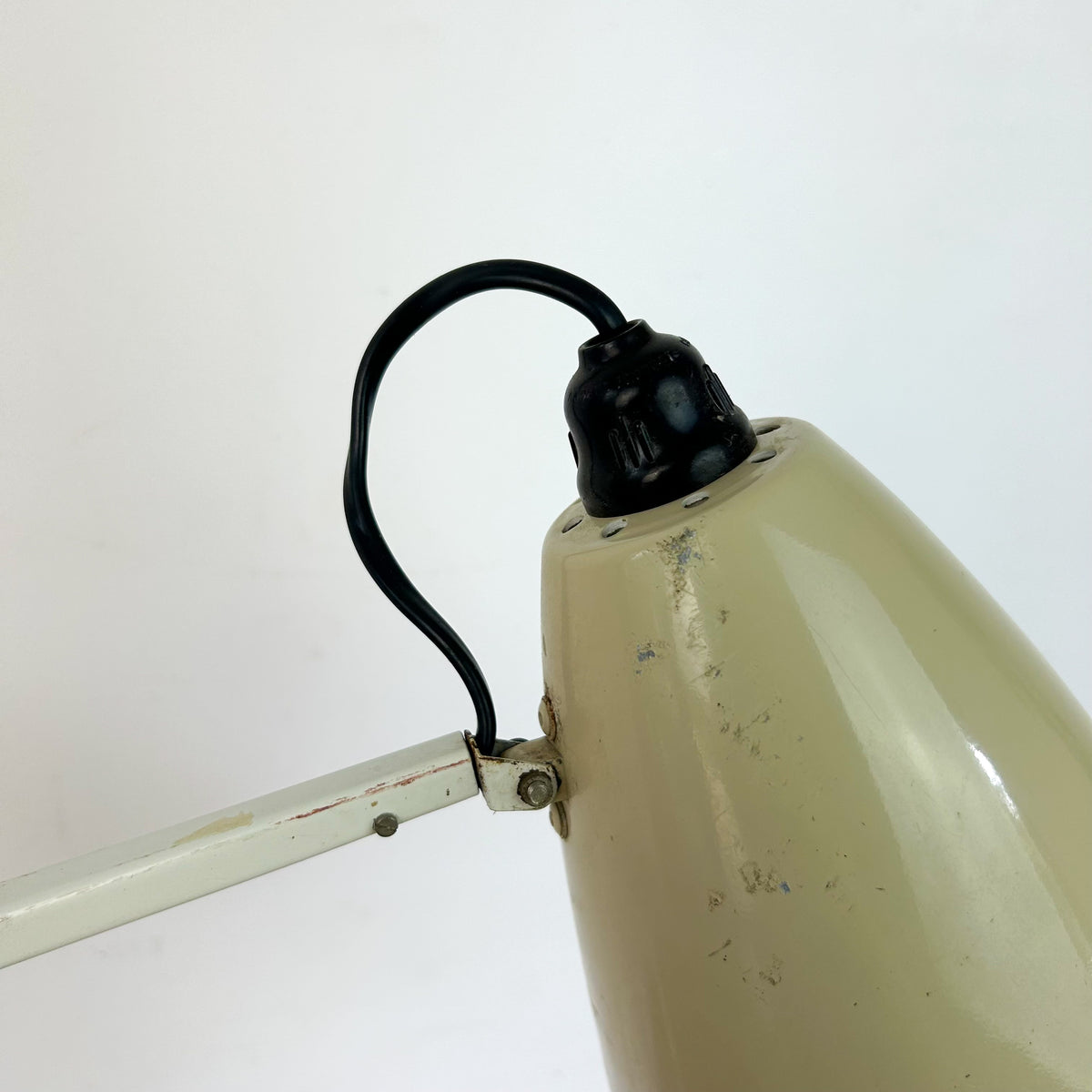 PLANET STUDIO K DESK LAMP CREAM - HEY JUDE WORKSHOP • Vintage furniture & objects Melbourne