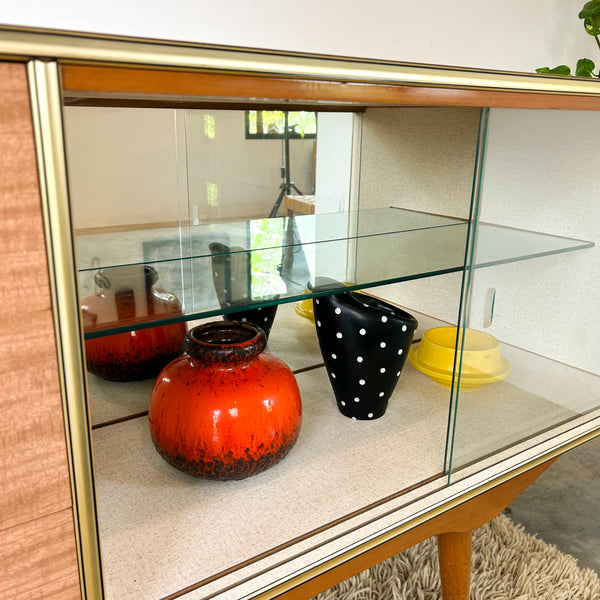 LAMINATE SIDEBOARD BUFFET