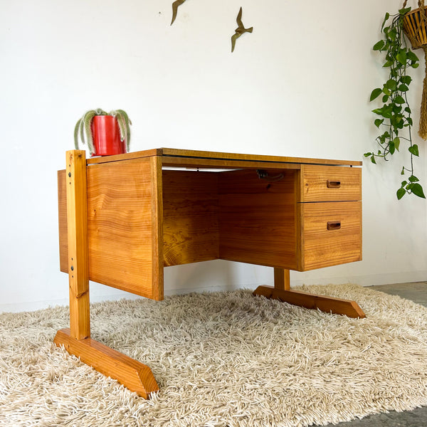 PINE PEDESTAL DESK