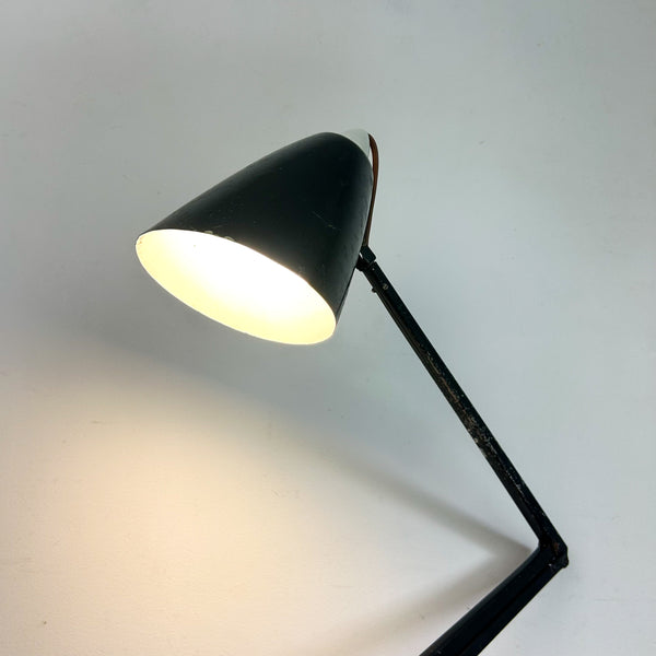 PLANET STUDIO K DESK LAMP CHARCOAL