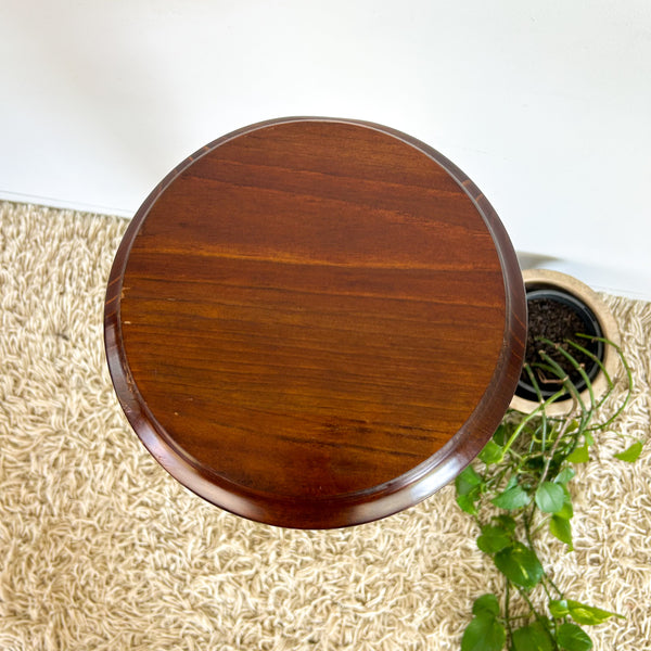 TURNED WOODEN PEDESTAL
