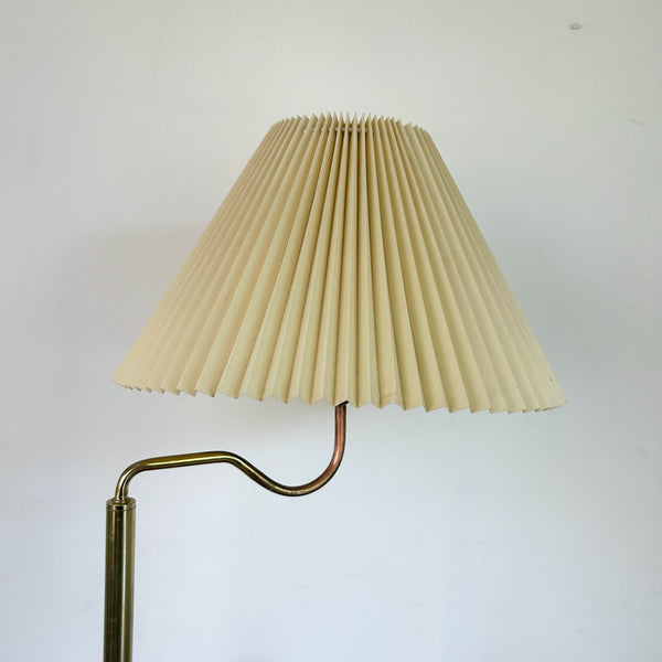 LAMP TABLE